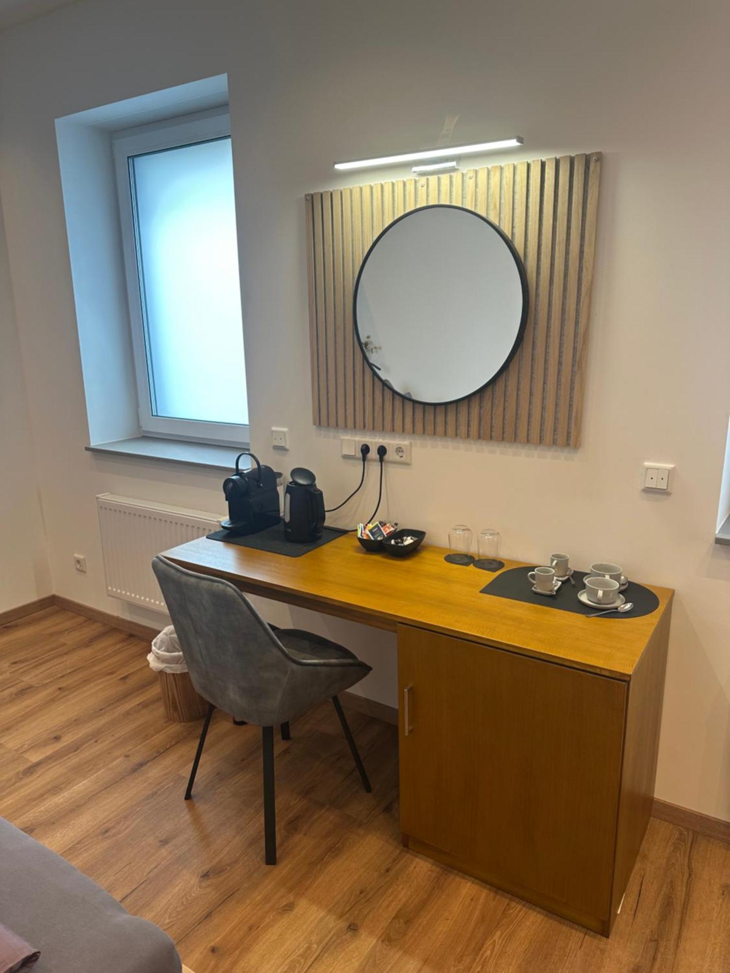 Artemis Zimmervermietung 5 Ein Bettzimmer Sundern Esterno foto