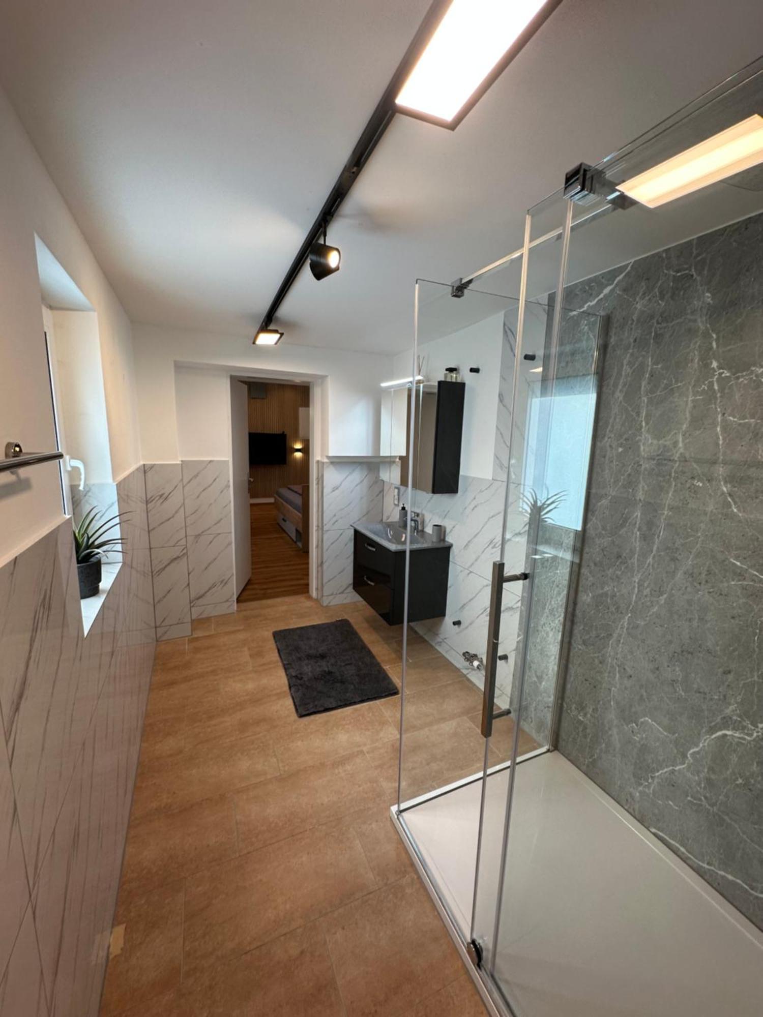 Artemis Zimmervermietung 5 Ein Bettzimmer Sundern Esterno foto